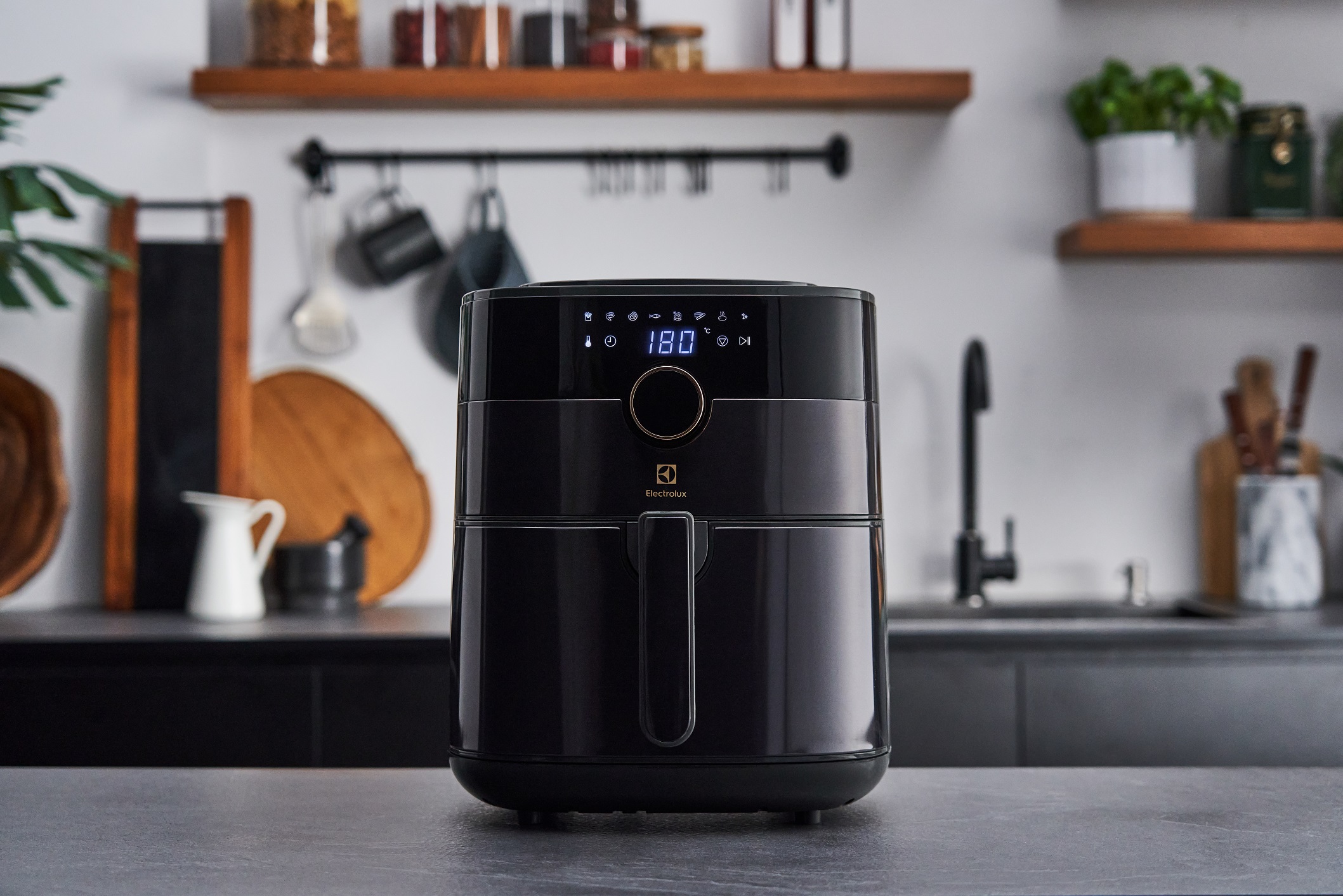 Embrace a healthier Ramadan this Holy Month, by preparing meals for the Whole Family with Electrolux